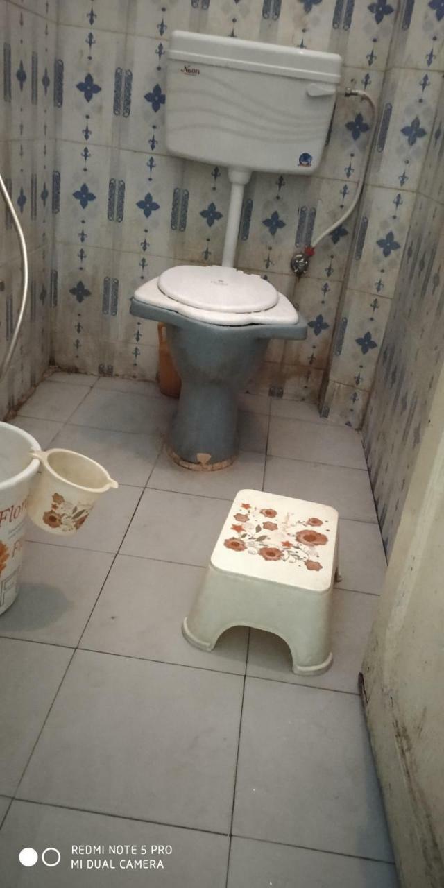 Hotel Uttam Nivas Amhedabad Dış mekan fotoğraf